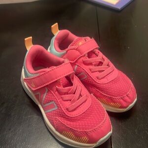 New balance shoes
